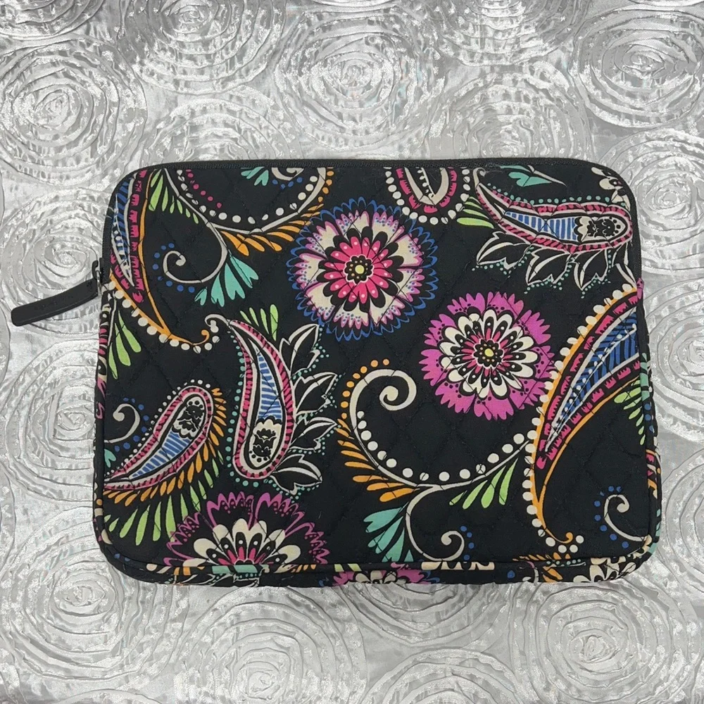 Vera Bradley Floral Paisley Quilted Pouch for IPad